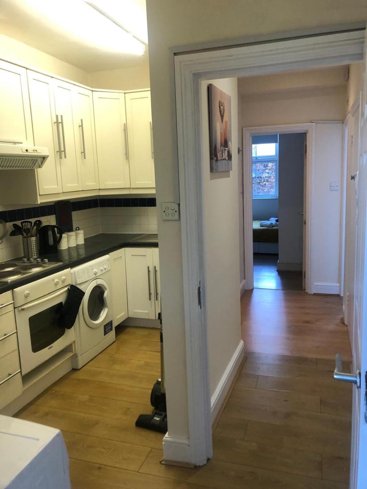 Bright And Cozy Entire Flat Near Euston Station And Ucl Hospital Apartamento Londres Exterior foto