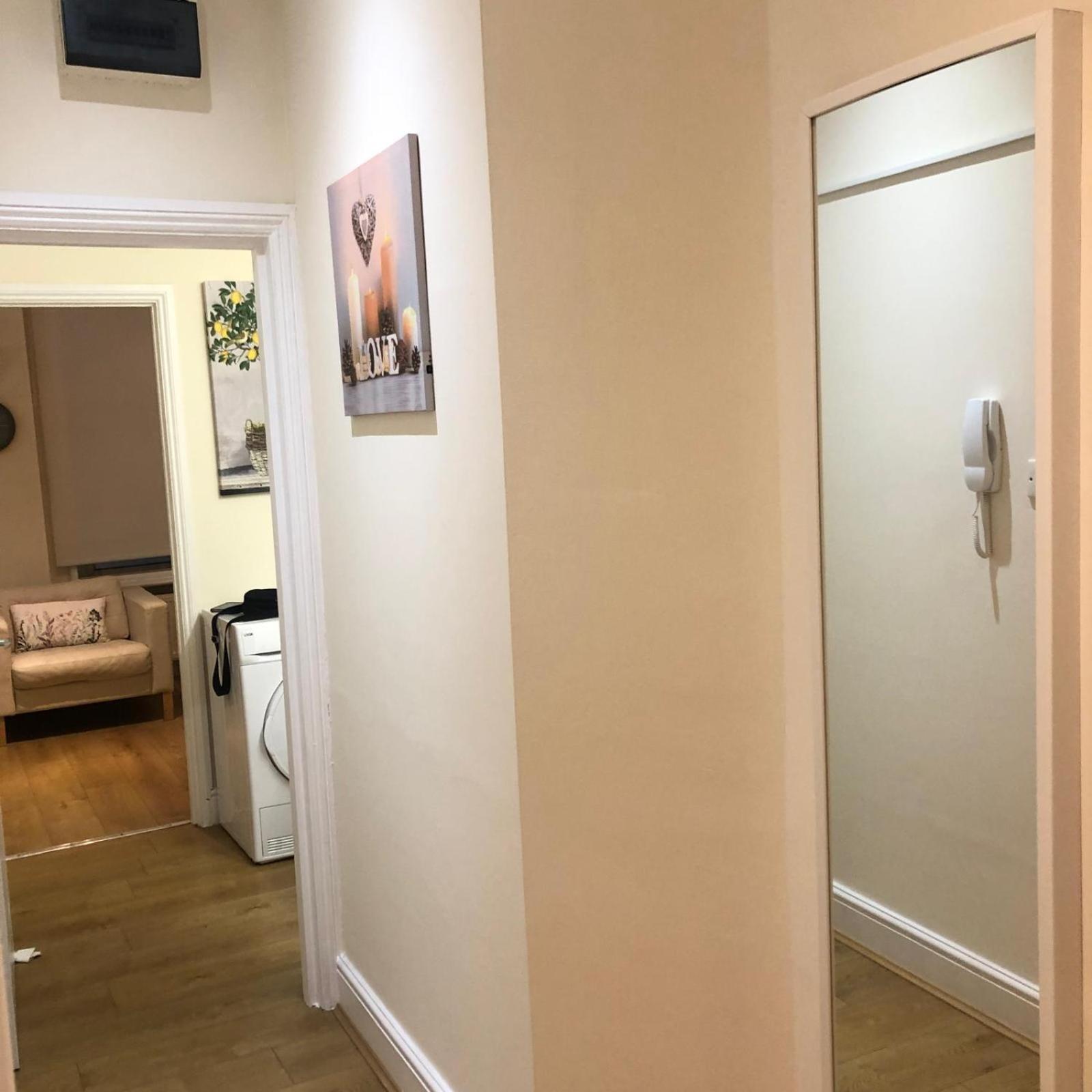 Bright And Cozy Entire Flat Near Euston Station And Ucl Hospital Apartamento Londres Exterior foto